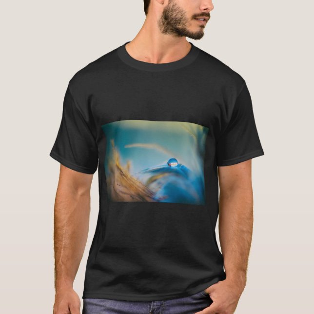 Blue Droplet Feather Art T-Shirt (Vorderseite)