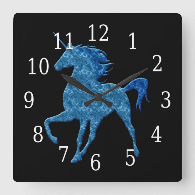 Blue Fire Unicorn Quadratische Wanduhr (Vorderseite)