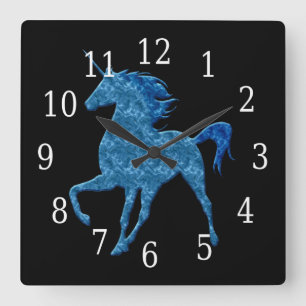 Blue Fire Unicorn Quadratische Wanduhr