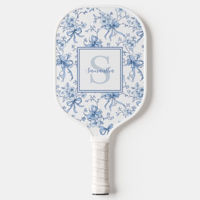 Blue Floral French Toile Monogram Name Pickleball Schläger (Vorderseite)