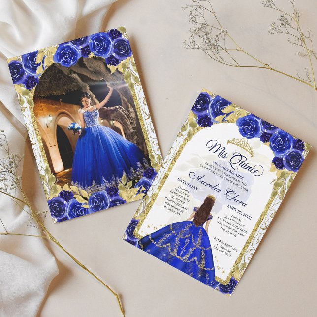 Blue Floral Princess Gold Arch Quinceanera Foto Einladung (Von Creator hochgeladen)