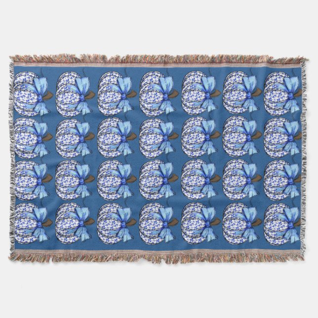 Blue Floral Pumpkin Fall Coquette Erntedank Decke (Vorderseite)