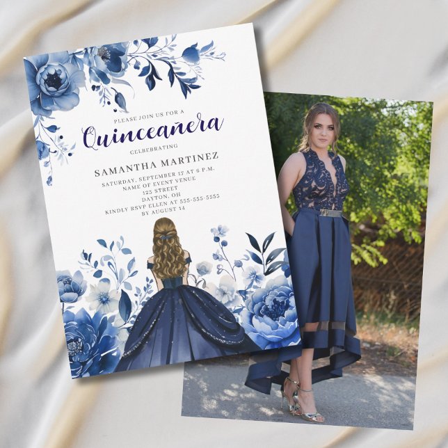 Blue Floral Quinceañera Foto Einladung (Von Creator hochgeladen)