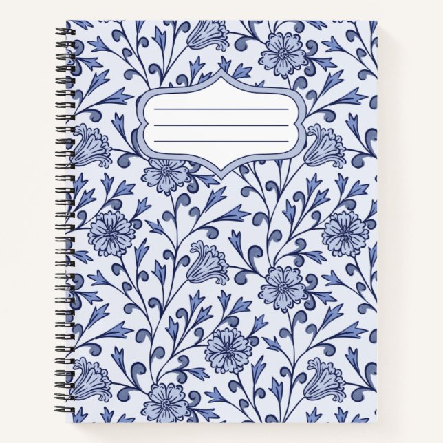 Blue Floral Spiral Notebook 8.5x11 – Blue & White  Notizbuch (Vorderseite)