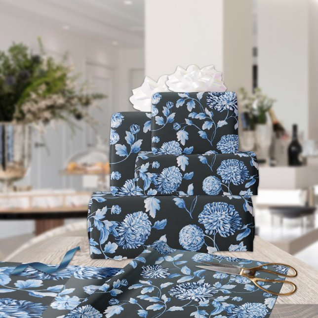 Blue Floral Toile Black Ombre Hintergrund Geschenkpapier (Von Creator hochgeladen)