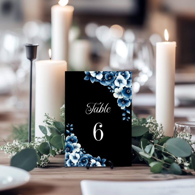 Blue Floral Wedding Tischnummer (Von Creator hochgeladen)