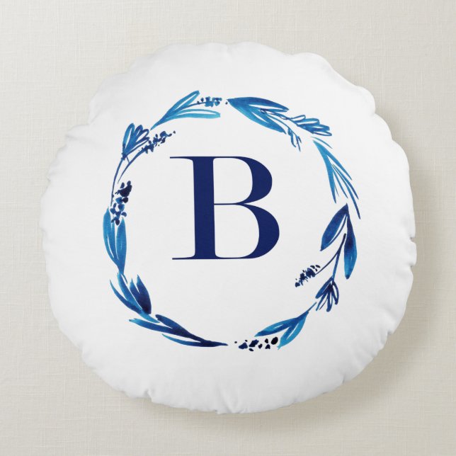 Blue Floral Wreath 'B' Rundes Kissen (Vorderseite)