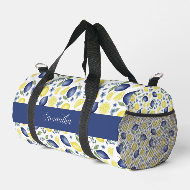 Blue French Country Lemon Pattern Name Duffle Bag (Rechte Ecke)