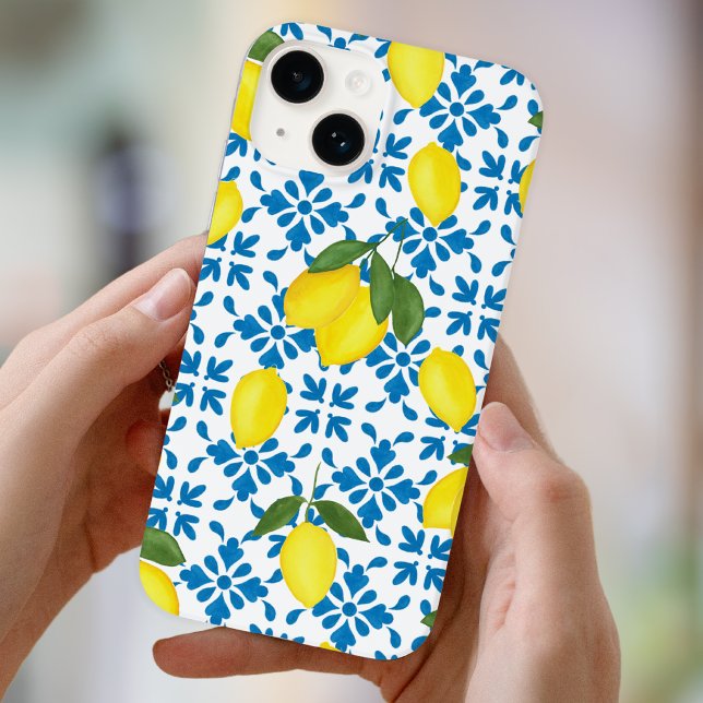 Blue French Country Tile Lemon Pattern  Case-Mate iPhone Hülle (Von Creator hochgeladen)
