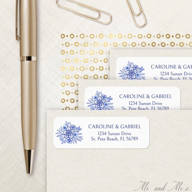 Blue French Floral Wedding Address Label (Von Creator hochgeladen)