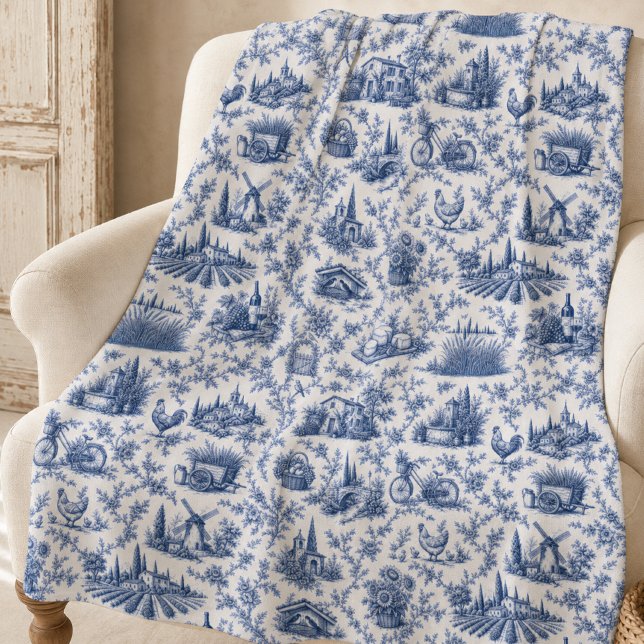 Blue French Toile Countryside Rose Branch Pattern  Fleecedecke (Von Creator hochgeladen)