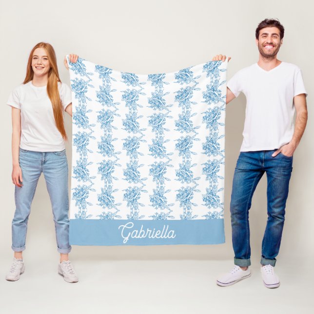 Blue French Toile Floral Pattern Name Fleecedecke (Beispiel)