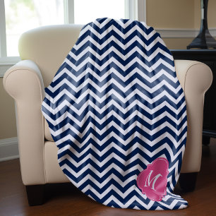 Blue & Fuschia Zigzag Muster Monogram Fleecedecke