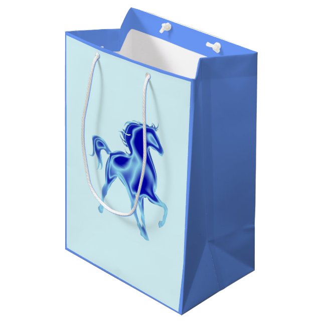 Blue Gift Bag mit Pferd - individuell anpassbar Mittlere Geschenktüte (Vorderseite Schrägansicht)