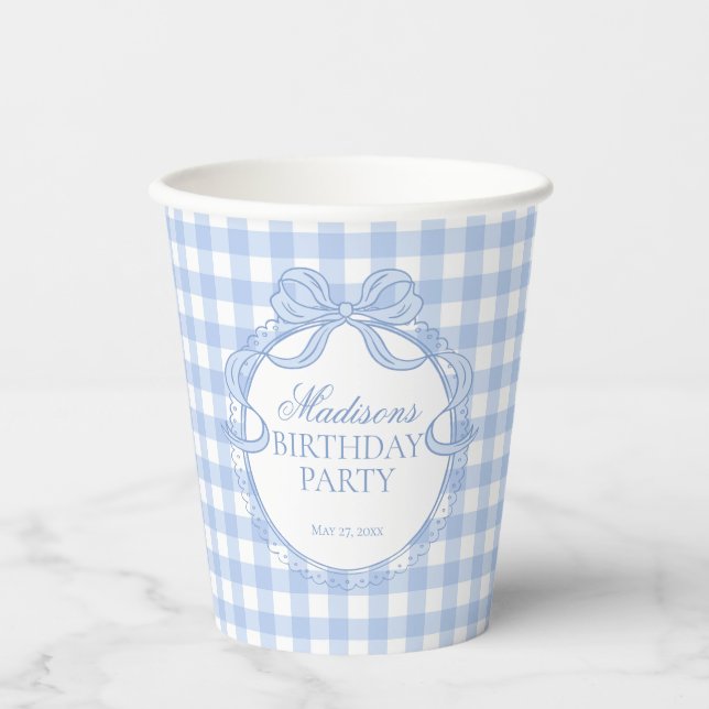 Blue Gingham Coquette Bow Bridal Shower Pappbecher (Vorderseite)
