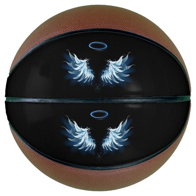Blue Glows Angel Wings auf schwarzem Hintergrund Basketball (Vorderseite)