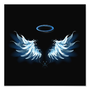Blue Glows Angel Wings auf schwarzem Hintergrund Fotodruck