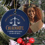 Blue Gold Law School Abschluss Weihnachten Keramik Ornament<br><div class="desc">Dieser schicke marineblaue und goldene Custom Law School Abschluss Weihnachtsschmuck bietet klassische Typografie für eine Klasse von 2025 Absolvent und ihr berufliches Foto. Passen Sie mit Ihrem geschlossen Jahr unter den weißen Maßstäben der Justiz für ein großes personalisiertes Anwalt oder Anwalt Foto Geschenk.</div>