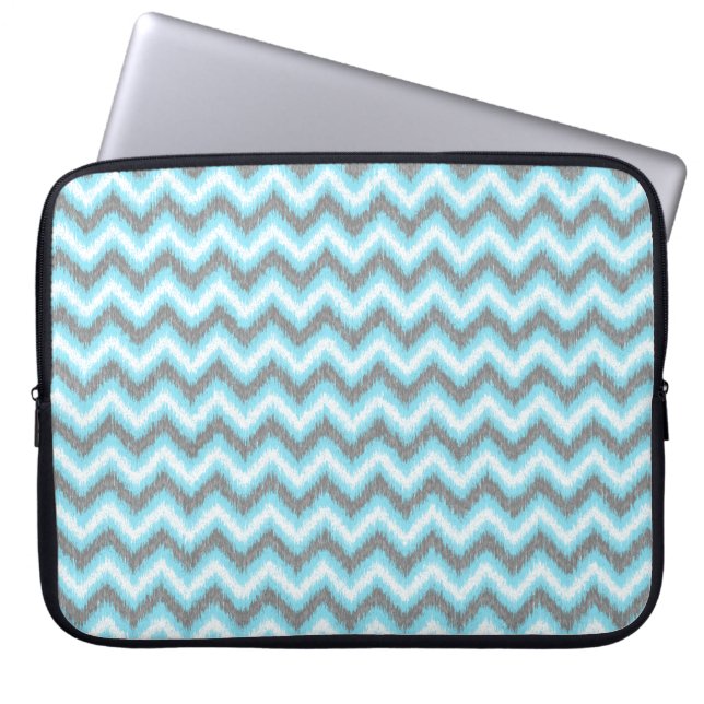 Blue Gray Ikat Zickzack Zigzags Laptopschutzhülle (Vorderseite)