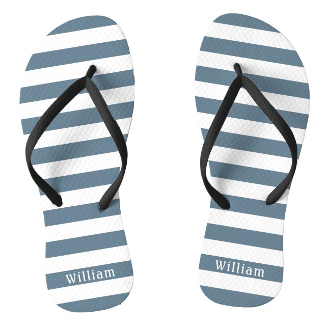 Blue Gray White Cabana Streifen Personalisierter S Flip Flops (Fußbett)