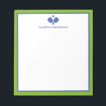 Blue Green Personalisiert Name Fun Pickleball Notizblock<br><div class="desc">Ein super lustiges Notizblock für Pickleball Liebhaber! Designfeatures überquerten Pickleball Paddles und Ihren benutzerdefinierten Text. Fügen Sie einen Namen, ein Monogramm, einen Clubnamen usw. hinzu. Ändern Sie einfach auch die Farben. Macht einen wirklich durchdachten Geburtstag, eine Gastgeberin oder ein Urlaubsgeschenk für Ihren Turnierpartner, Coach oder jeden, der in Liebe mit...</div>