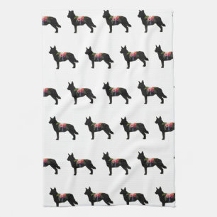 Blue Heeler Dog Breed Boho Floral Silhouette Geschirrtuch