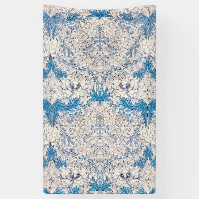 Blue Honeysuckle (von William Morris) Banner (Vertikal)