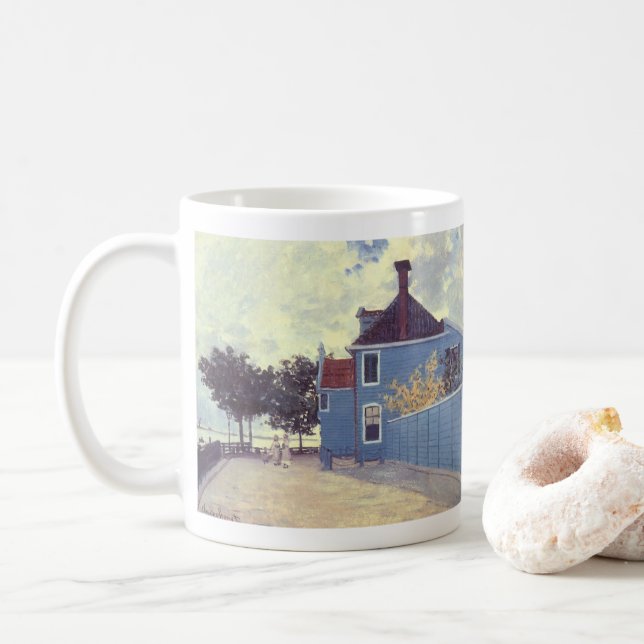 Blue House in Zaandam von Claude Monet Kaffeetasse (Mit Donut)