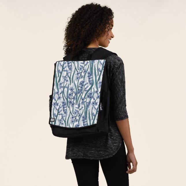 Blue Hyacinth Blume auf weiß Rucksack (Ausgewaschen)
