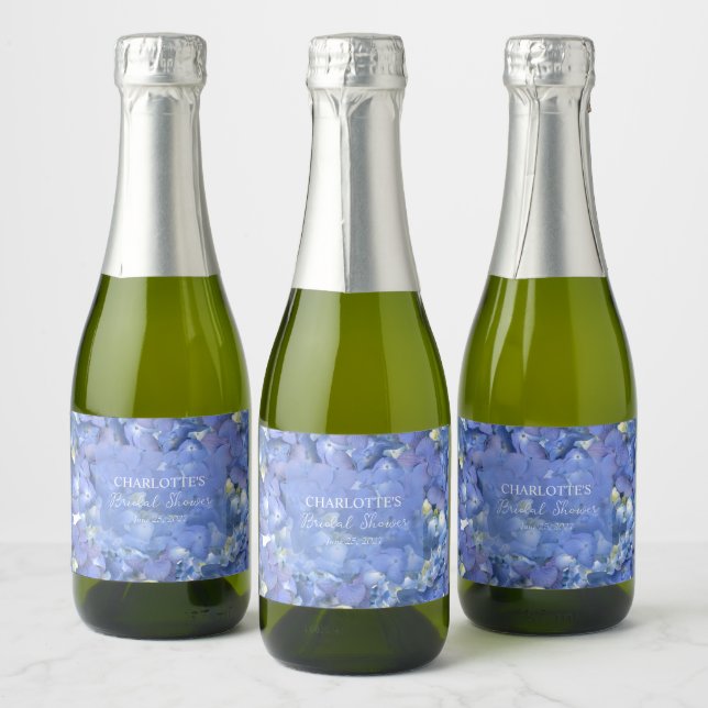 Blue Hydrangea Blooms Personalisiertes Brautparty (Flaschen)