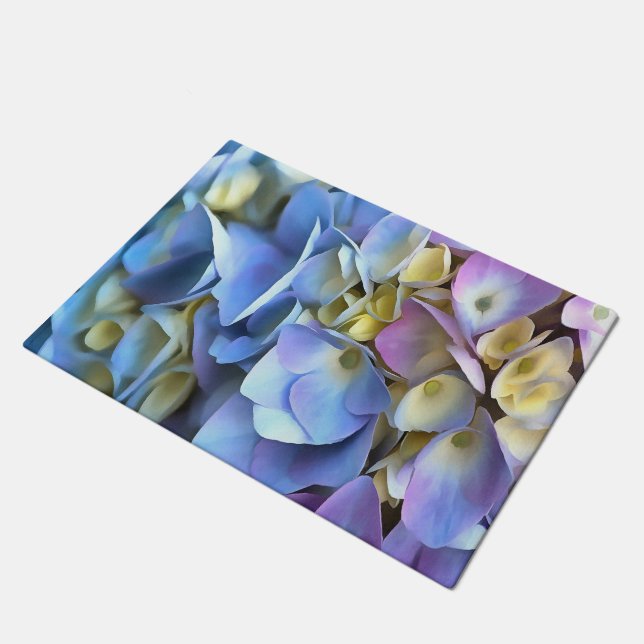 Blue Hydrangea Shrub Artistic Bossom Fußmatte (Schrägansicht)