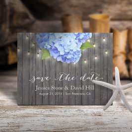 Blue Hydrangea & String Lights Holz Save the Date Ankündigungspostkarte