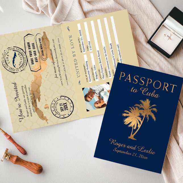 Blue Imitate Gold Foil Cuba Wedding Passport Einladung (Von Creator hochgeladen)