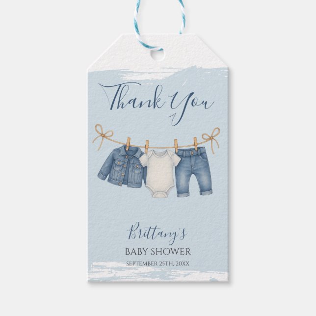 Blue Jeans Boy Baby Shower Baby Outfit Geschenkanhänger (Vorderseite)