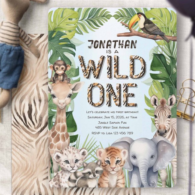 Blue Jungle Safari Baby Animals Junge 1. Geburtsta Einladung (Wild one, Blue Safari animal, jungle themed 1st birthday invitation.)