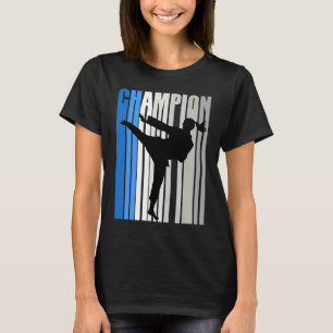 Blue Karate Champion Girls Geburtstag Wettbewerb T-Shirt