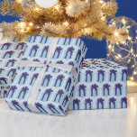 Blue Lila Wrapped Birthday Holiday Geschenk Präsen Geschenkpapier<br><div class="desc">Geschenkpackung zeigt eine originelle Abbildung eines blauen und lila Geschenkes mit einem Bogen oben. Sehen Sie nicht,  wonach Sie suchen? Brauchen Sie Hilfe bei der Anpassung? Klicken Sie auf "Kontakt mit diesem Designer",  um etwas für Sie erstellt zu haben!</div>