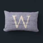 Blue Linen Ivory Monogram Wedding Keepake Lendenkissen<br><div class="desc">Elegantes Hochzeitskissen mit blau gewebter Leineneffektkissen mit dunkelgrauem Chic-Schriftzeichen. Fügen Sie einfach Ihre Namen, Monogramm und Hochzeitstermin ein. Großartiges Geschenk für ein frisch verheiratetes Paar. Exklusiv für Sie entworfen von Happy Dolphin Studio. Wenn Sie Hilfe oder passende Produkte benötigen, kontaktieren Sie uns bitte unter happydolphinstudio@outlook.com.</div>