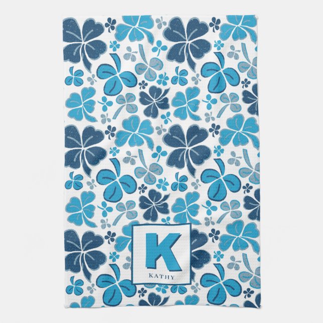 Blue Lucky Kleeblatt Clover Pattern Mit Monogramm Geschirrtuch (Vertikal)