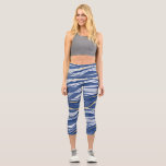Blue Marble Agate Gold Glitzer Capri Leggings<br><div class="desc">Die blaue Aquarellfarbe verleiht Marmor-Design mit den Imitaten goldenen Glitzer.</div>