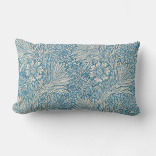 Blue Marigolds (von William Morris) Lendenkissen