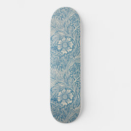 Blue Marigolds (von William Morris) Skateboard