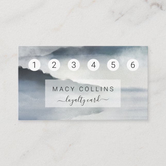 Blue Misty Water Color Mountains Loyalität Karte (Vorderseite)