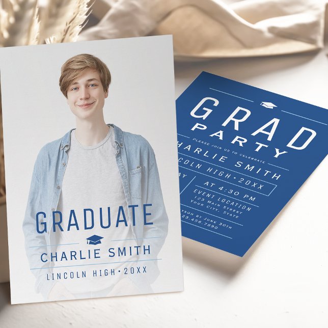 Blue Modern Simple Typografy Foto Abschluss Einladung (Blue Modern Simple Typography Photo Graduation Invitation)