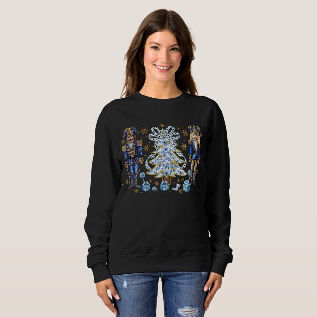 Blue Nutcrackers und Christmas Tree Sweatshirt (Vorne ganz)