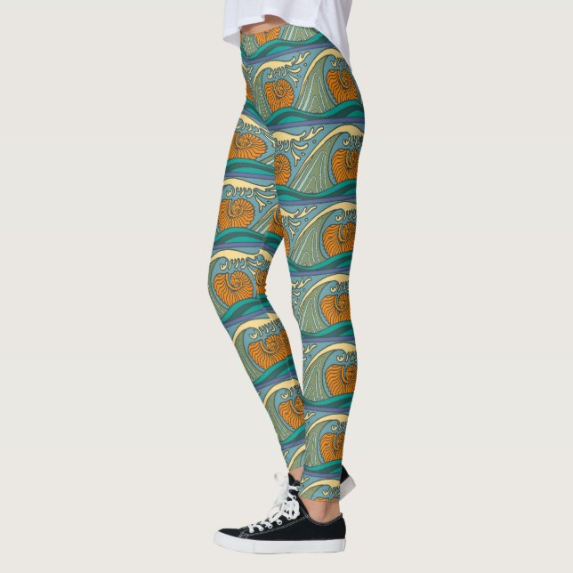 Blue Ocean Waves Nautilus Seashell Pattern Nouveau Leggings (Links)