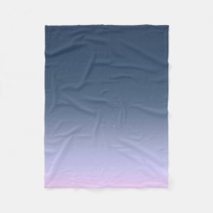 Blue-pink Ombre . Fleecedecke