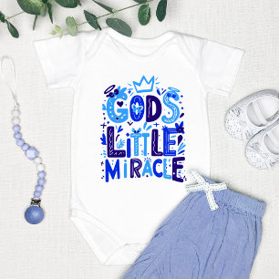 Blue Playful "Das kleine Wunder Gottes" Baby Strampler