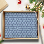 Blue Poinsettia Minimal Classic Whimsy Christmas Seidenpapier<br><div class="desc">Dieses einfache und minimale Design zeigt meine Hand gezeichnet blass blauen Poinsettia auf einem dunkelblauen Hintergrund für klassische Stimmung,  die die Nostalgie der Weihnachtszeit erinnert,  während die Hand illustrierte Elemente ihm eine Touch von Launen geben. Originelle Kunst von Malissa Melrose.</div>