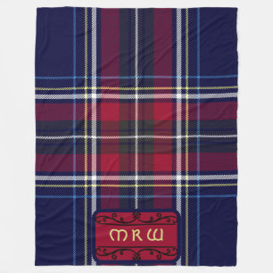 Blue Red Tartan Monogram in Celtic Lion Schriftart Fleecedecke